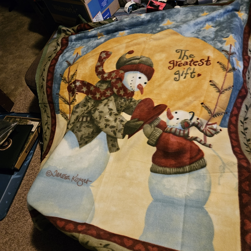 Snowman Holiday Blanket - Multicolor